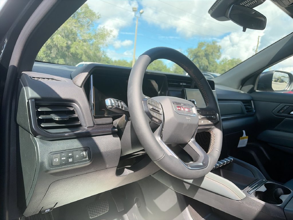 New 2027 GMC Terrain AT4 w/ Convenience Package III AWD/4WD image 16
