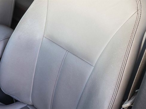 Used 2012 Ford Edge Limited image 30