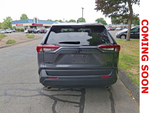 Used 2023 Toyota RAV4 XLE w/ Convenience Package AWD/4WD image 7