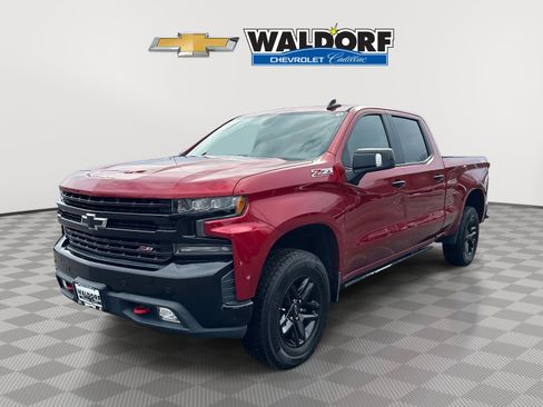 Used 2021 Chevrolet Silverado 1500 LT Trail Boss w/ Convenience Package II image 3