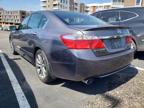 Used 2015 Honda Accord Sport image 5