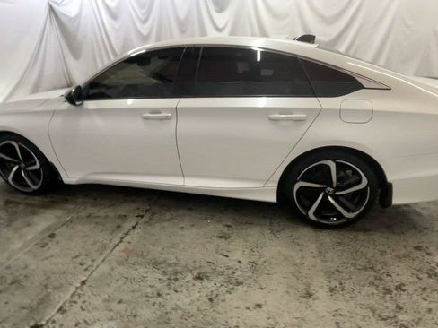 Used 2021 Honda Accord Sport Special Edition image 12