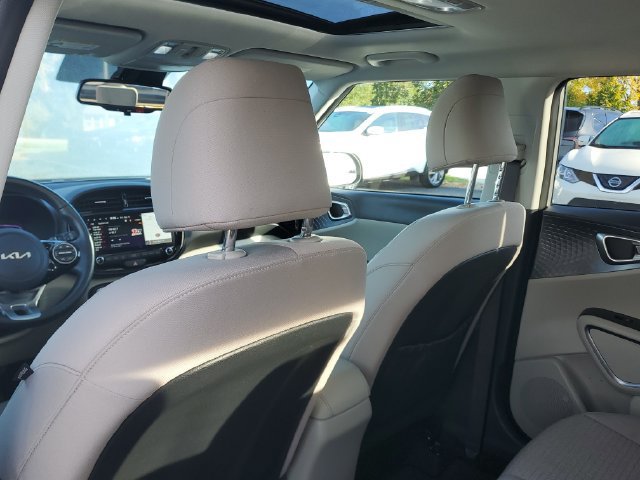 Certified 2024 Kia Soul EX FWD image 10
