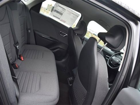 New 2025 Kia K4 EX image 13