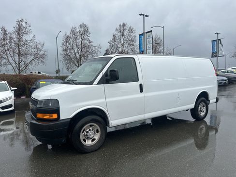 Used 2023 Chevrolet Express 2500 Extended w/ Driver Convenience Package image 5