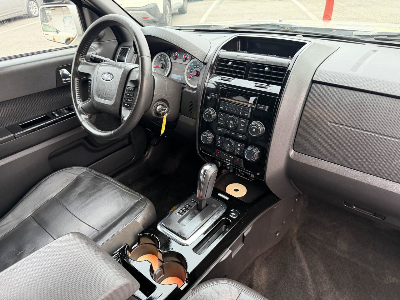 Used 2010 Ford Escape Limited AWD/4WD image 11