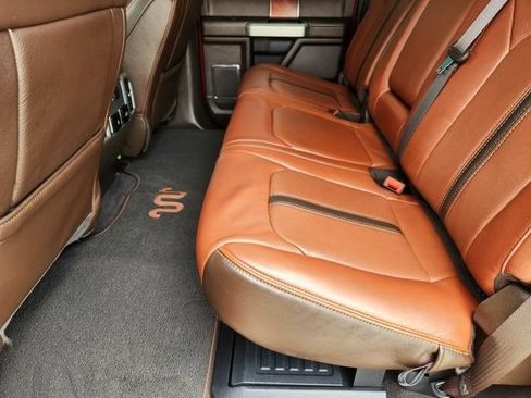 Certified 2022 Ford F250 King Ranch w/ King Ranch Ultimate Package AWD/4WD image 30