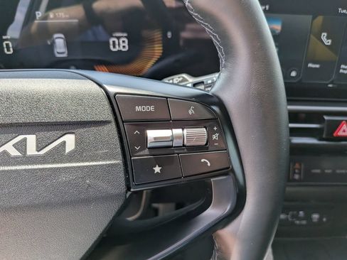 Certified 2026 Kia Sportage EX FWD image 32