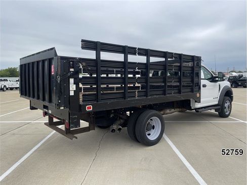 Used 2017 Ford F450 XL w/ Power Equipment Group RWD image 2