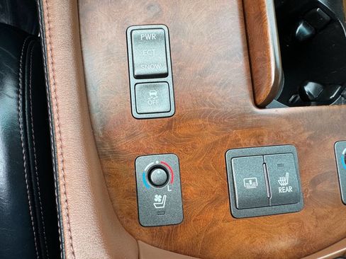 Used 2011 Lexus LS 460 w/ Touring Edition RWD image 45