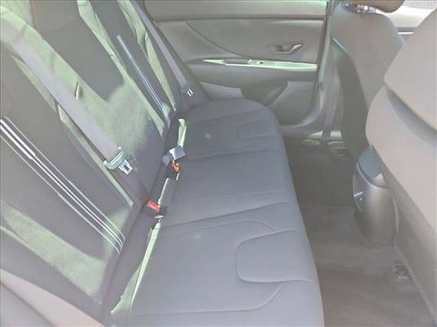 Used 2025 Hyundai Elantra Sport FWD image 24