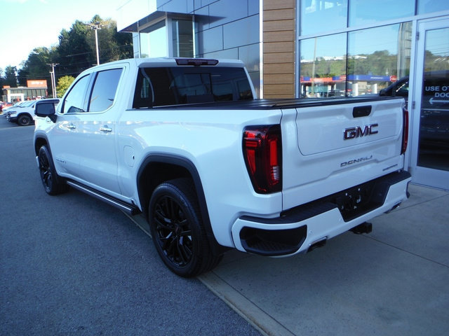 Used 2022 GMC Sierra 1500 Denali w/ Denali Reserve Package AWD/4WD image 17
