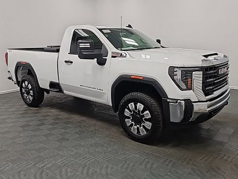 New 2025 GMC Sierra 3500 Pro image 2