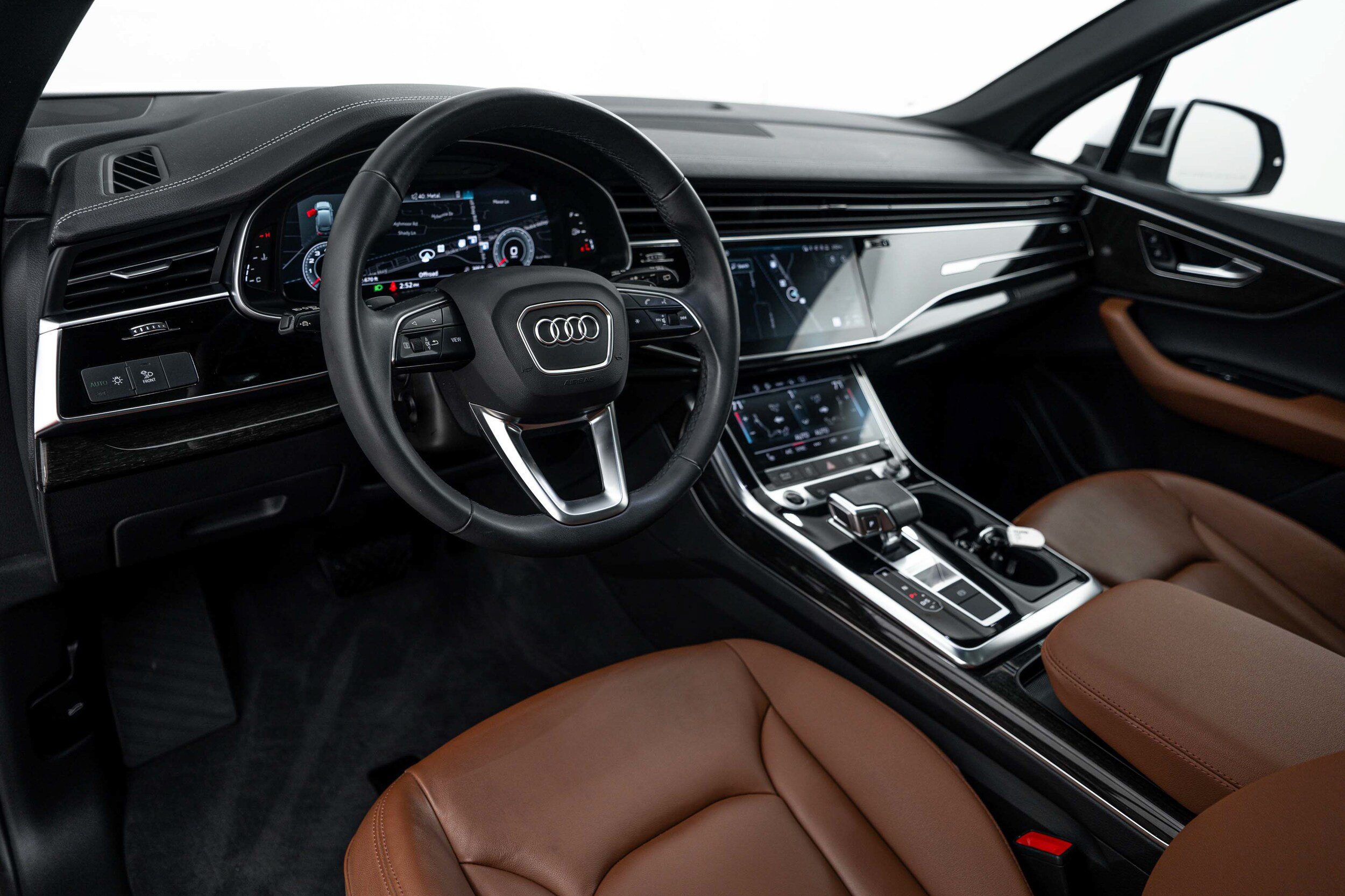 Certified 2023 Audi Q7 2.0T Premium w/ Towing Package AWD/4WD image 7