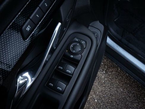 Used 2023 GMC Terrain AT4 image 20