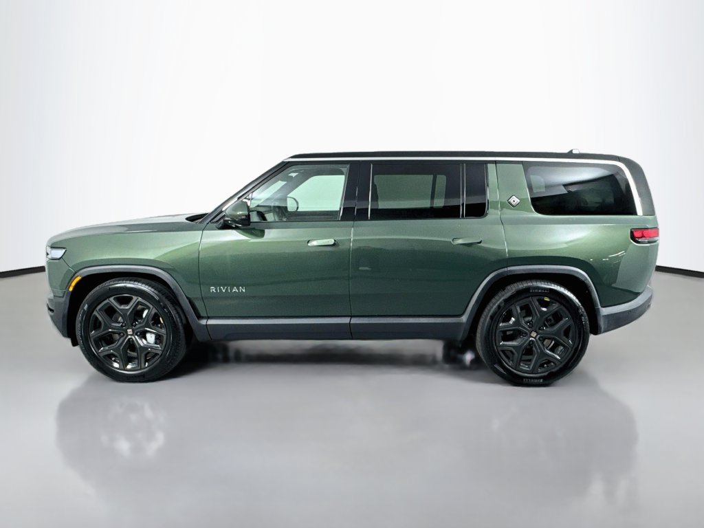 Used 2025 Rivian R1S Adventure Dual AWD/4WD image 10