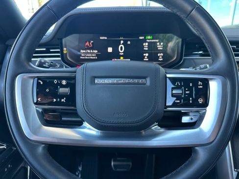 Used 2024 Land Rover Range Rover SE AWD/4WD image 25