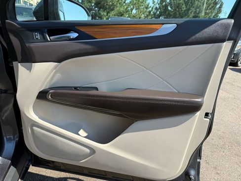 Used 2017 Lincoln MKC Select w/ Select Plus Package image 26