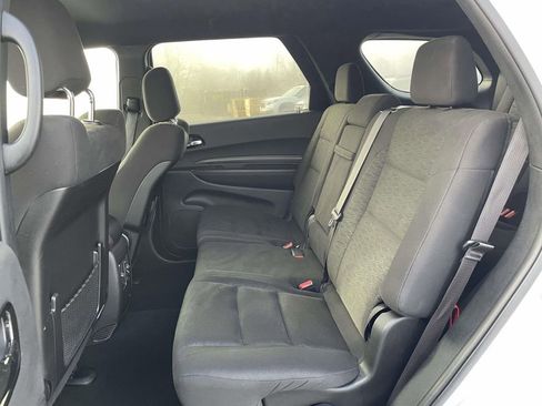 Used 2023 Dodge Durango GT image 3