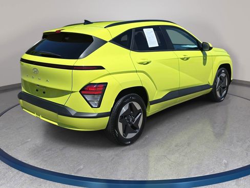 Used 2024 Hyundai Kona SEL FWD image 5