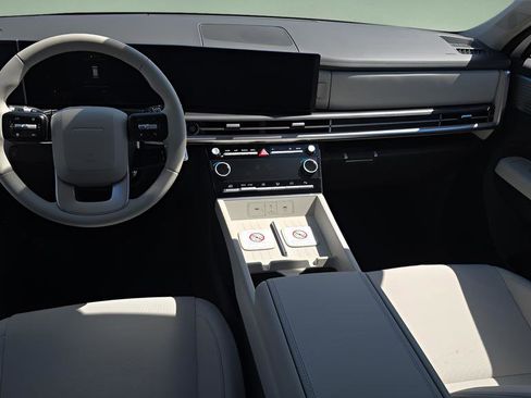 New 2026 Hyundai Santa Fe SE AWD/4WD image 10