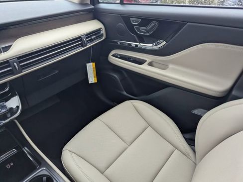 New 2026 Lincoln Corsair Grand Touring image 14