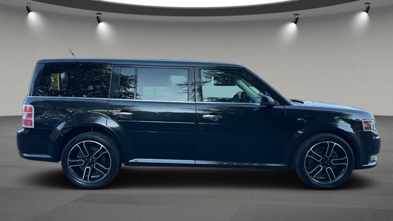 Used 2014 Ford Flex Limited w/ Equipment Group 303A AWD/4WD image 9