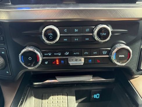 Used 2023 Ford F250 King Ranch w/ Chrome Package image 25