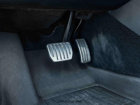 Used 2022 Tesla Model S Plaid image 39