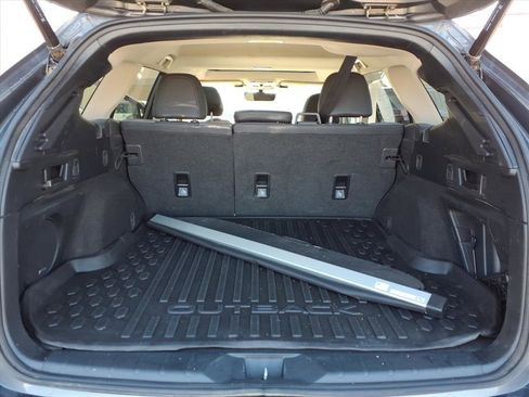 Used 2024 Subaru Outback Onyx Edition XT image 8