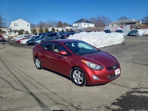 Used 2013 Hyundai Elantra GLS w/ Preferred Pkg image 9