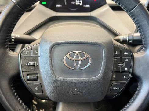 Certified 2023 Toyota Prius LE FWD image 24