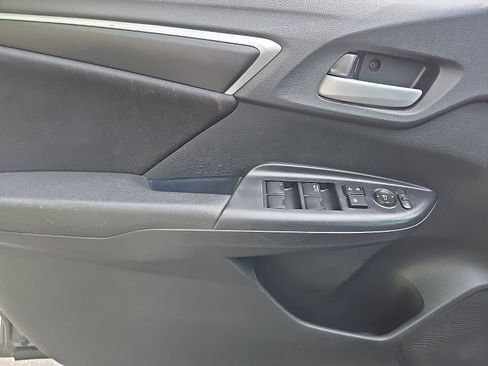 Used 2019 Honda Fit LX image 12