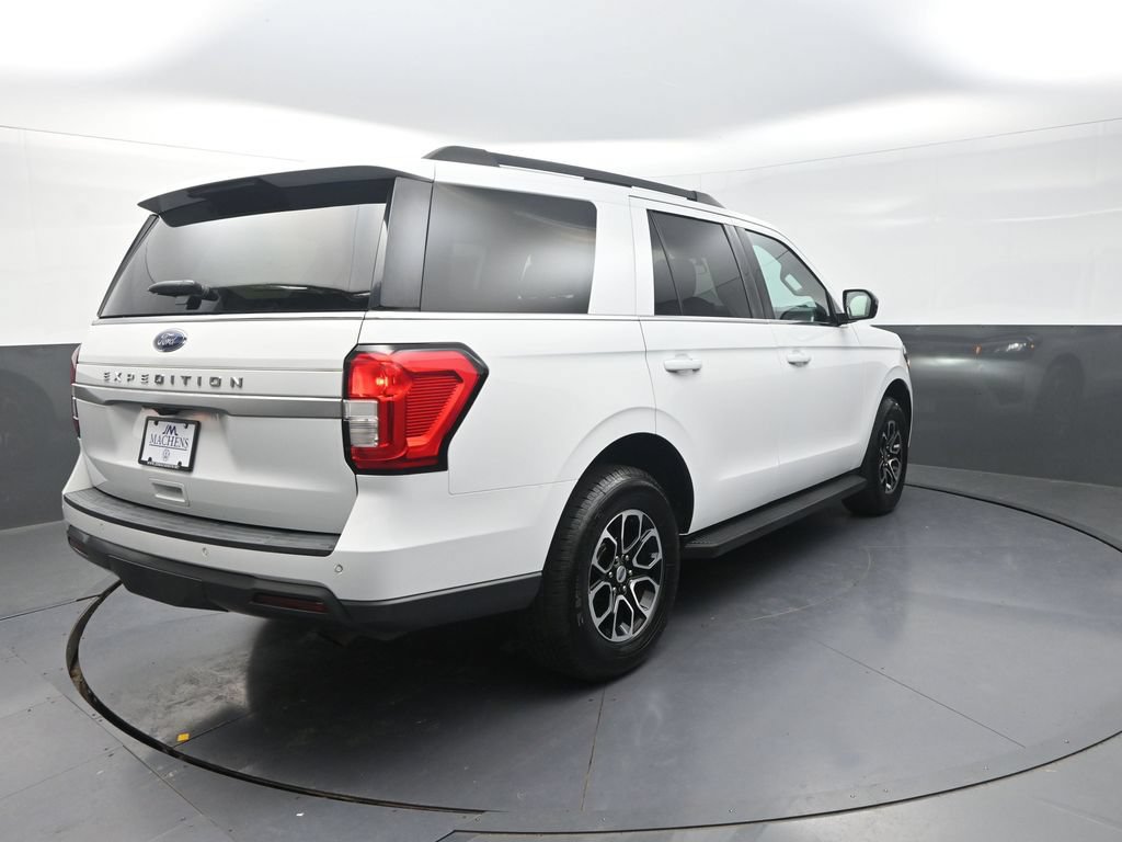 Used 2022 Ford Expedition XL AWD/4WD image 11