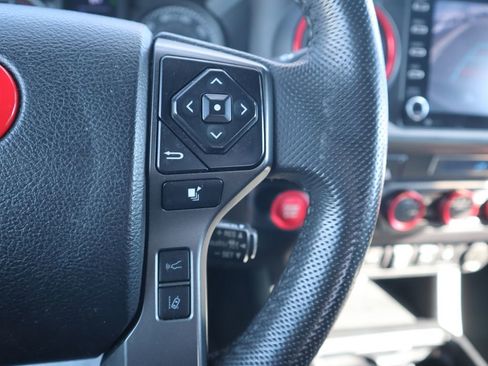 Used 2021 Toyota Tacoma TRD Sport w/ Technology Package image 19