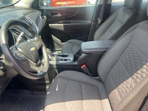 Used 2020 Chevrolet Equinox LT FWD image 6