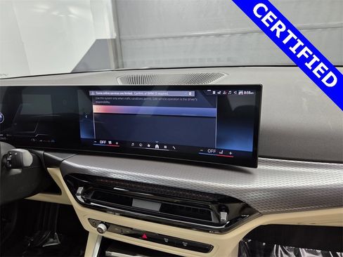 Certified 2025 BMW 330i Sedan w/ Convenience Package image 17