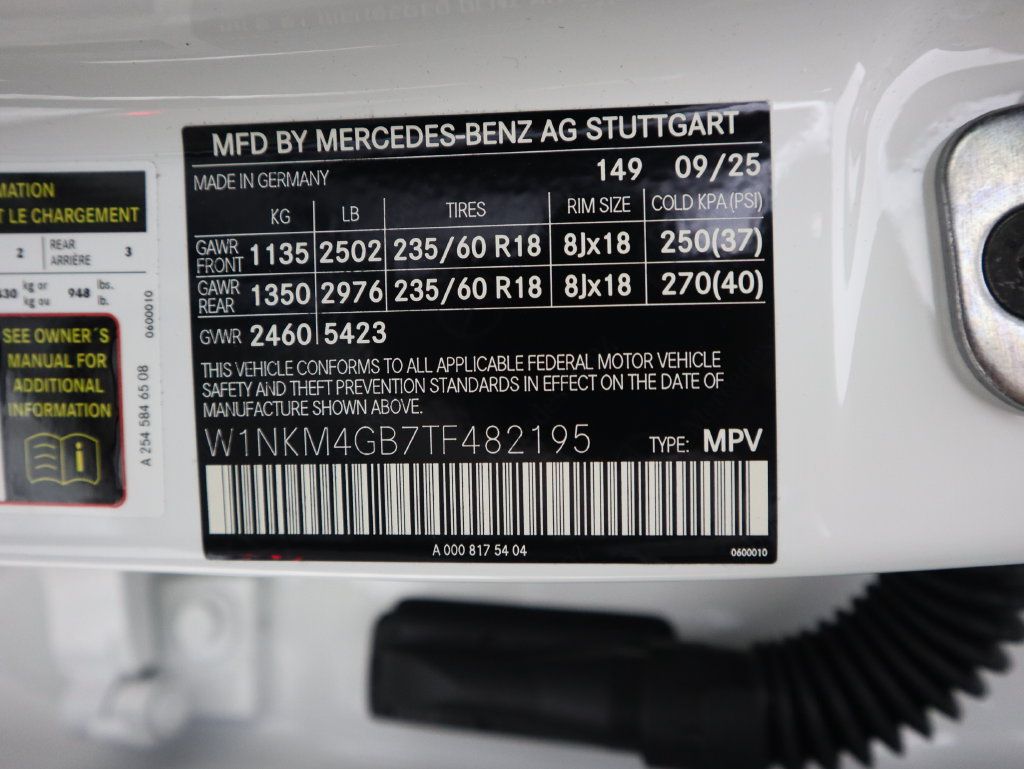 Certified 2026 Mercedes-Benz GLC 300 image 33