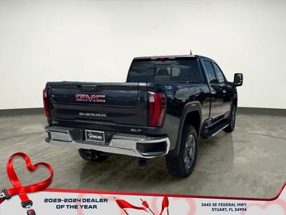 New 2025 GMC Sierra 2500 SLT w/ SLT Premium Package