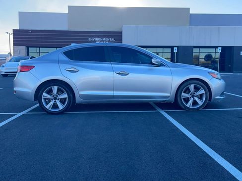 Used 2015 Acura ILX Sedan 4D image 7