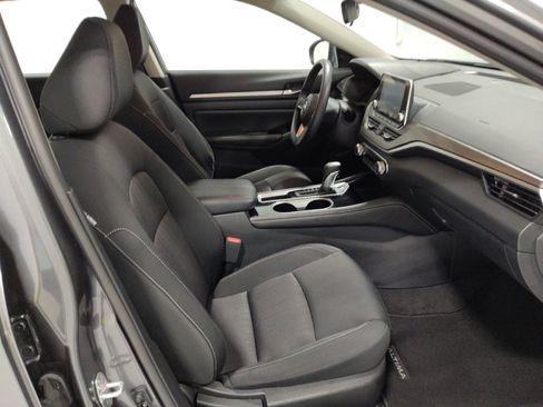 Used 2023 Nissan Altima 2.5 SV image 21