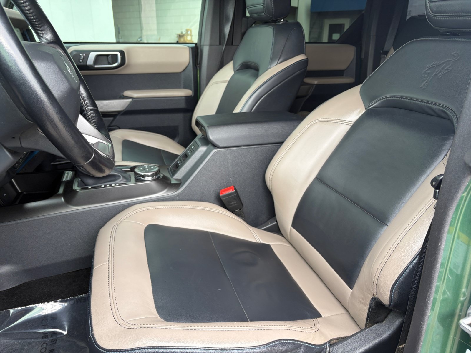 Used 2023 Ford Bronco Wildtrak AWD/4WD image 14