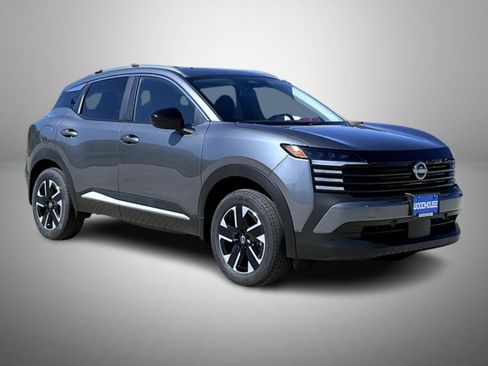 New 2026 Nissan Kicks SV w/ SV Premium Package image 3