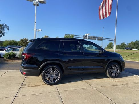 Used 2022 Honda Pilot Sport image 12