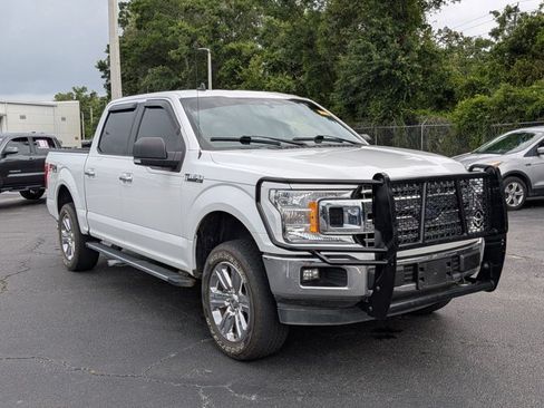 Used 2019 Ford F150 XLT w/ Equipment Group 302A Luxury AWD/4WD image 4