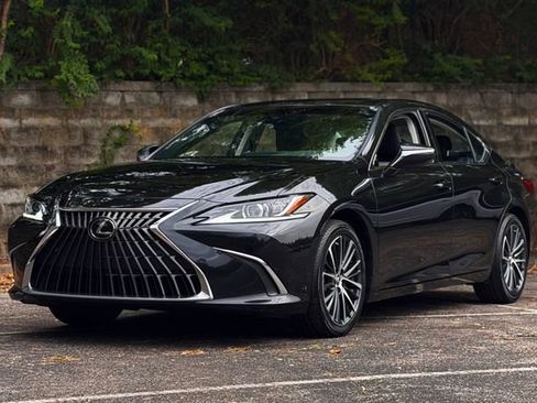 Certified 2024 Lexus ES 350 w/ Premium Package FWD image 12