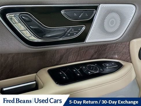Certified 2022 Lincoln Navigator L Reserve image 20