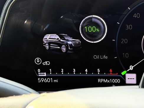 Certified 2022 Cadillac Escalade Premium Luxury w/ Performance Package image 19