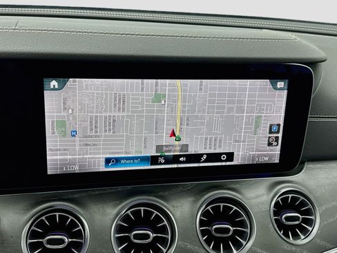 Used 2023 Mercedes-Benz E 450 Cabriolet image 9
