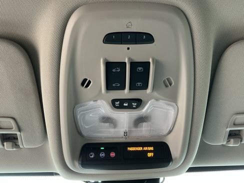 Used 2023 Buick Encore GX Essence w/ Experience Buick Package image 28